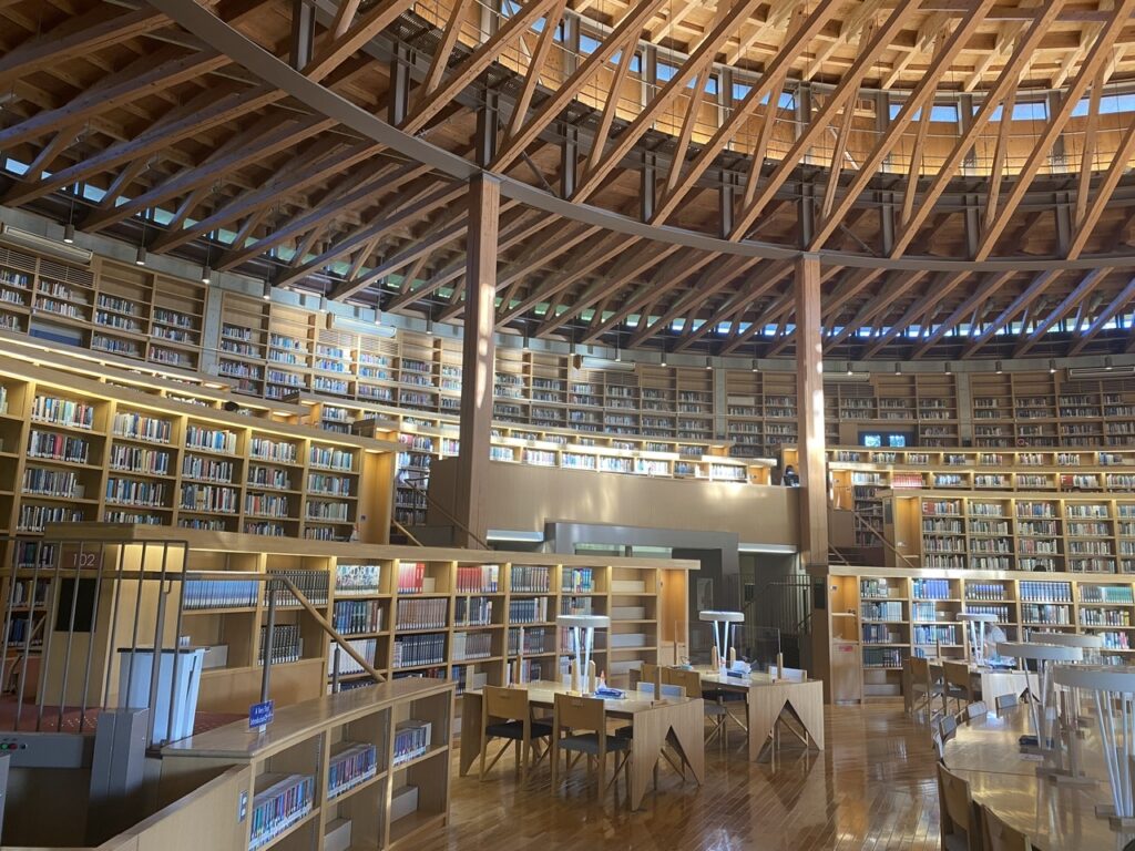 日本一美しい図書館